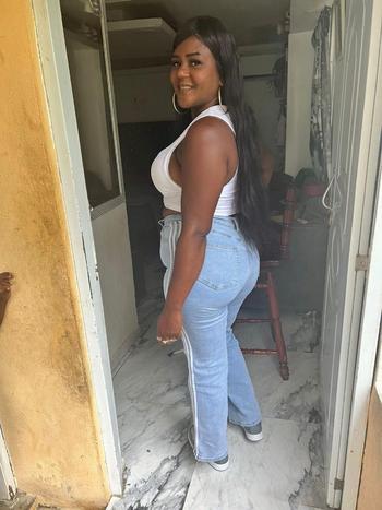 Mela, 32  female escort, Lexington