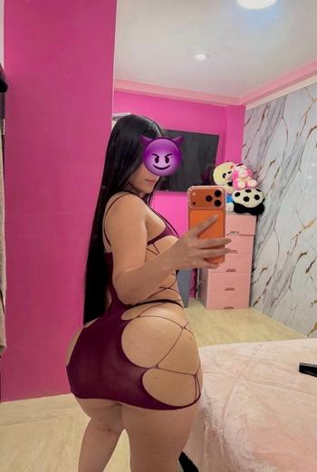 vanesa, 26  female escort, Lexington